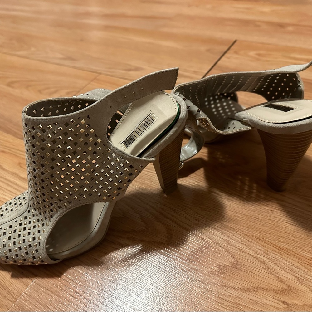Jennifer Lopez shoes